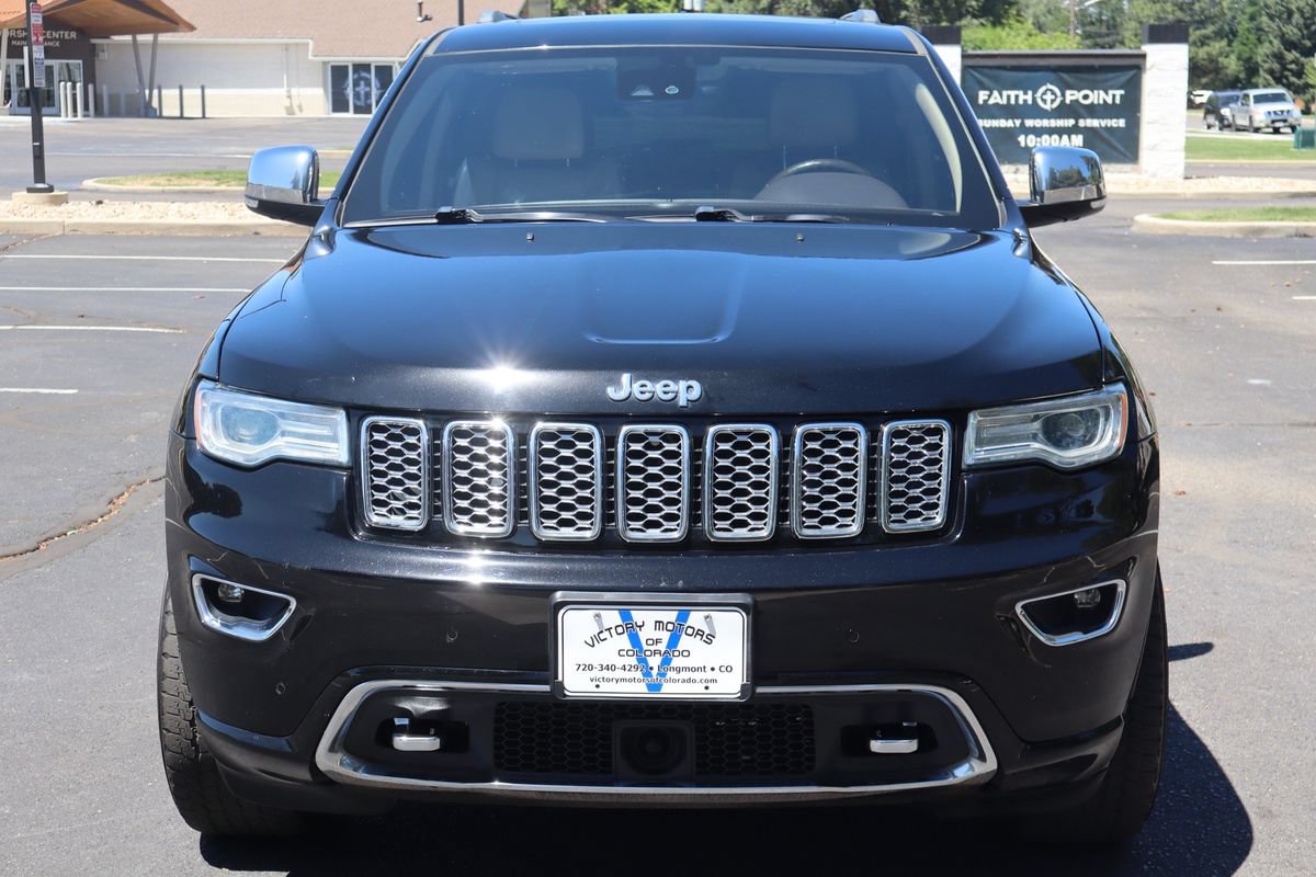 Used 2018 Jeep Grand Cherokee Overland AWD/4WD image 12