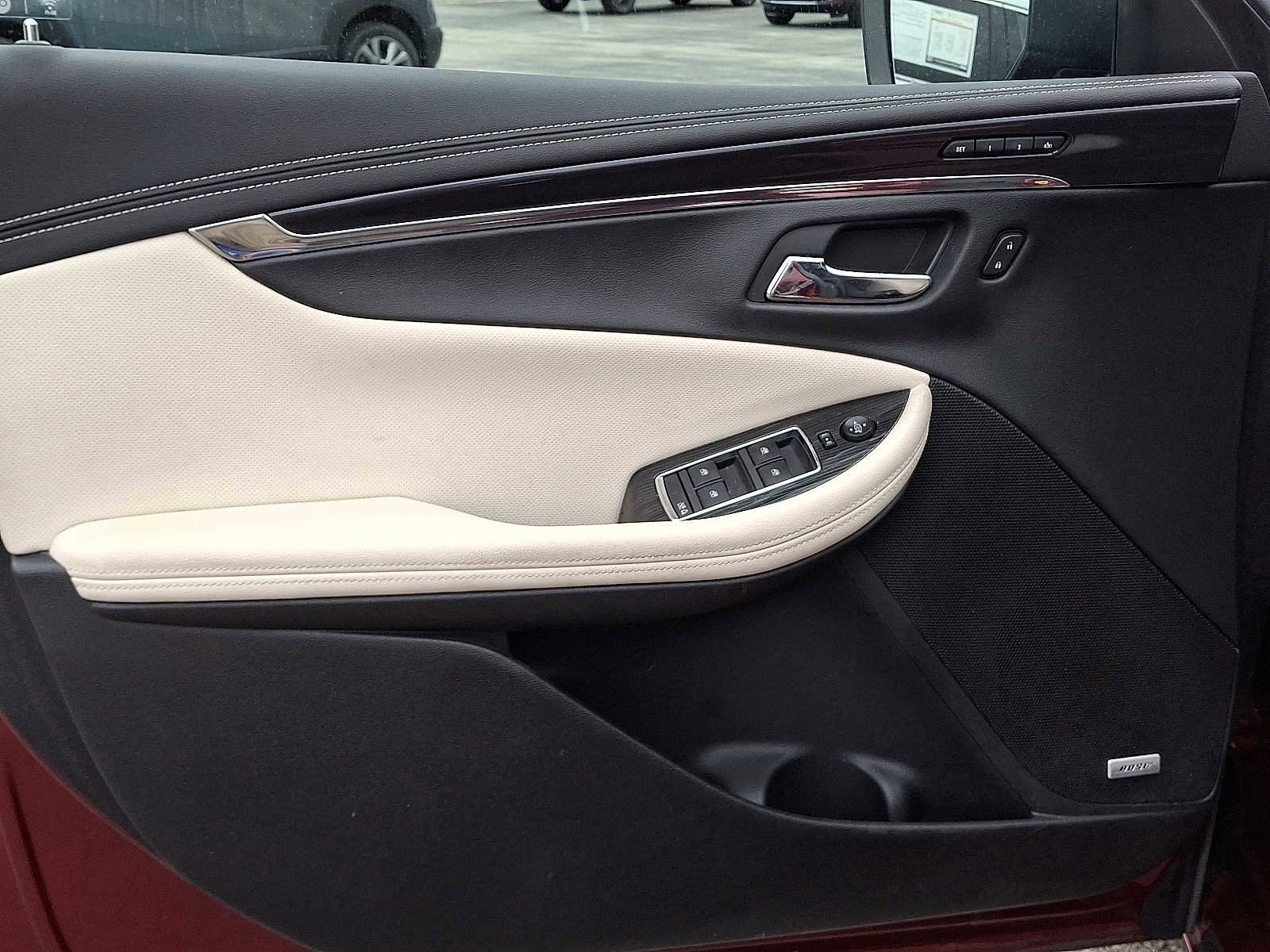 Used 2017 Chevrolet Impala Premier w/ Enhanced Convenience Package FWD image 12