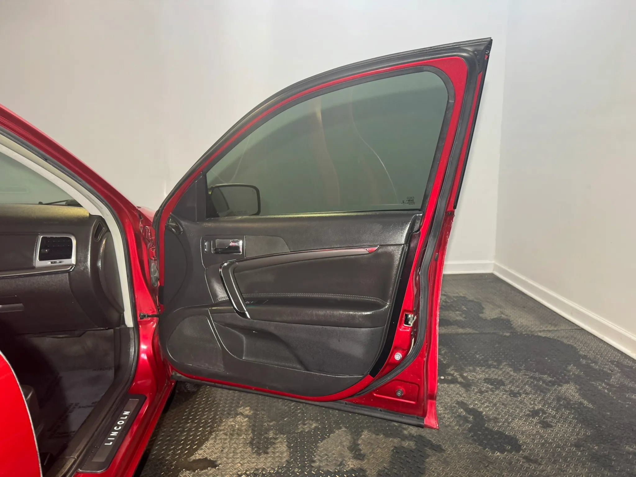 Used 2012 Lincoln MKZ AWD image 23
