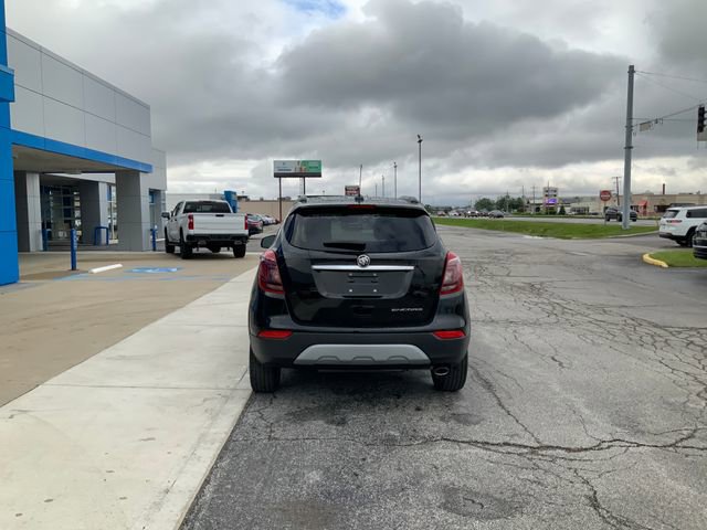 Used 2020 Buick Encore Preferred w/ Safety Package FWD image 8
