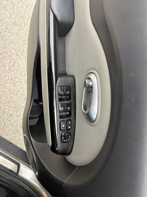 Used 2016 Kia Soul + w/ Primo Package image 18