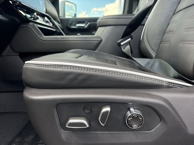 New 2026 GMC Sierra 2500 AT4X AWD/4WD image 14