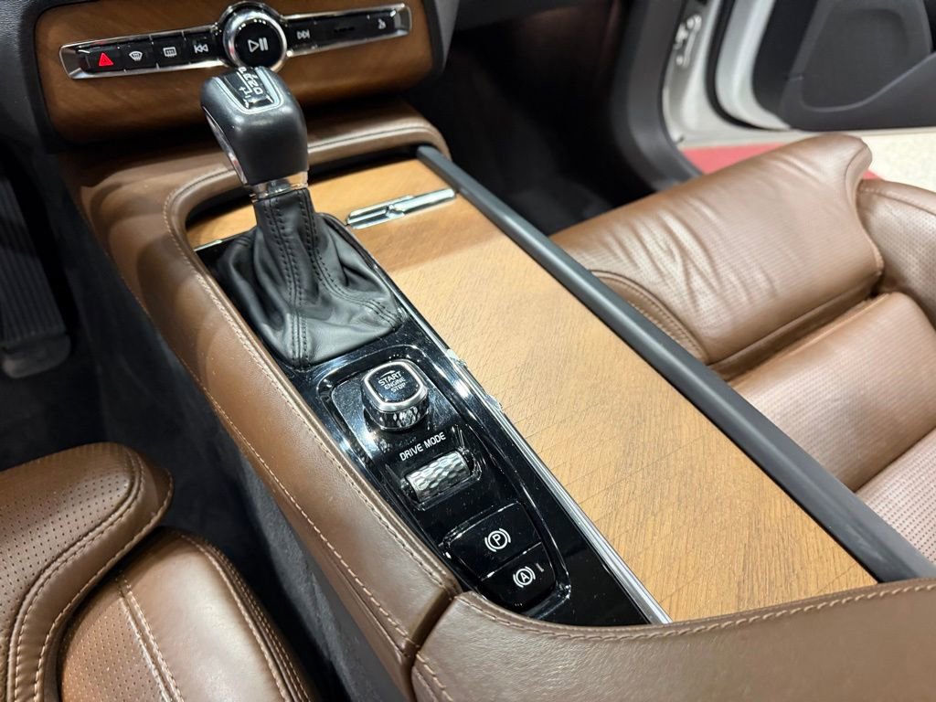 Used 2018 Volvo XC90 T6 Inscription w/ Convenience Package image 41