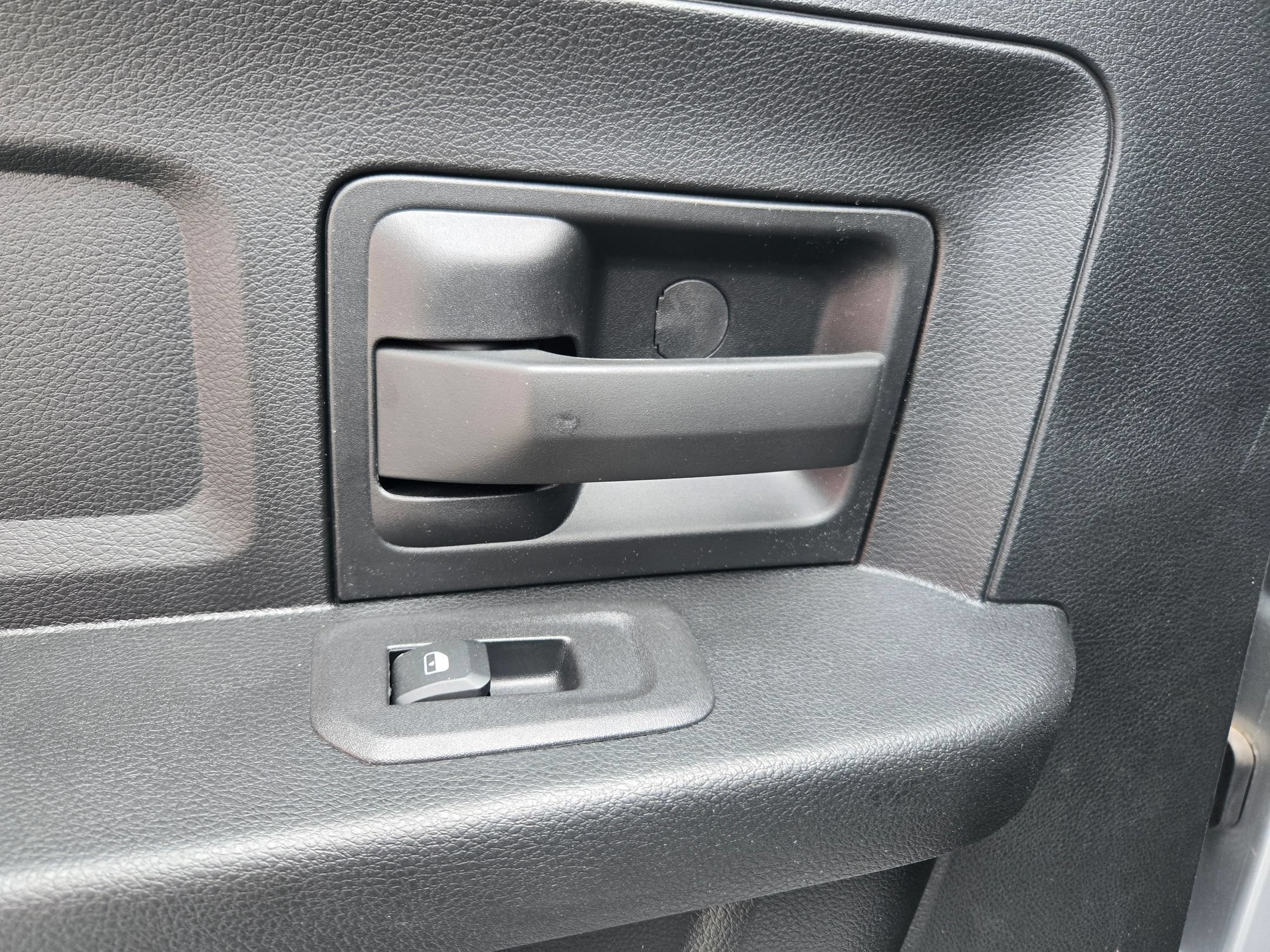 New 2026 RAM 2500 Tradesman AWD/4WD image 25