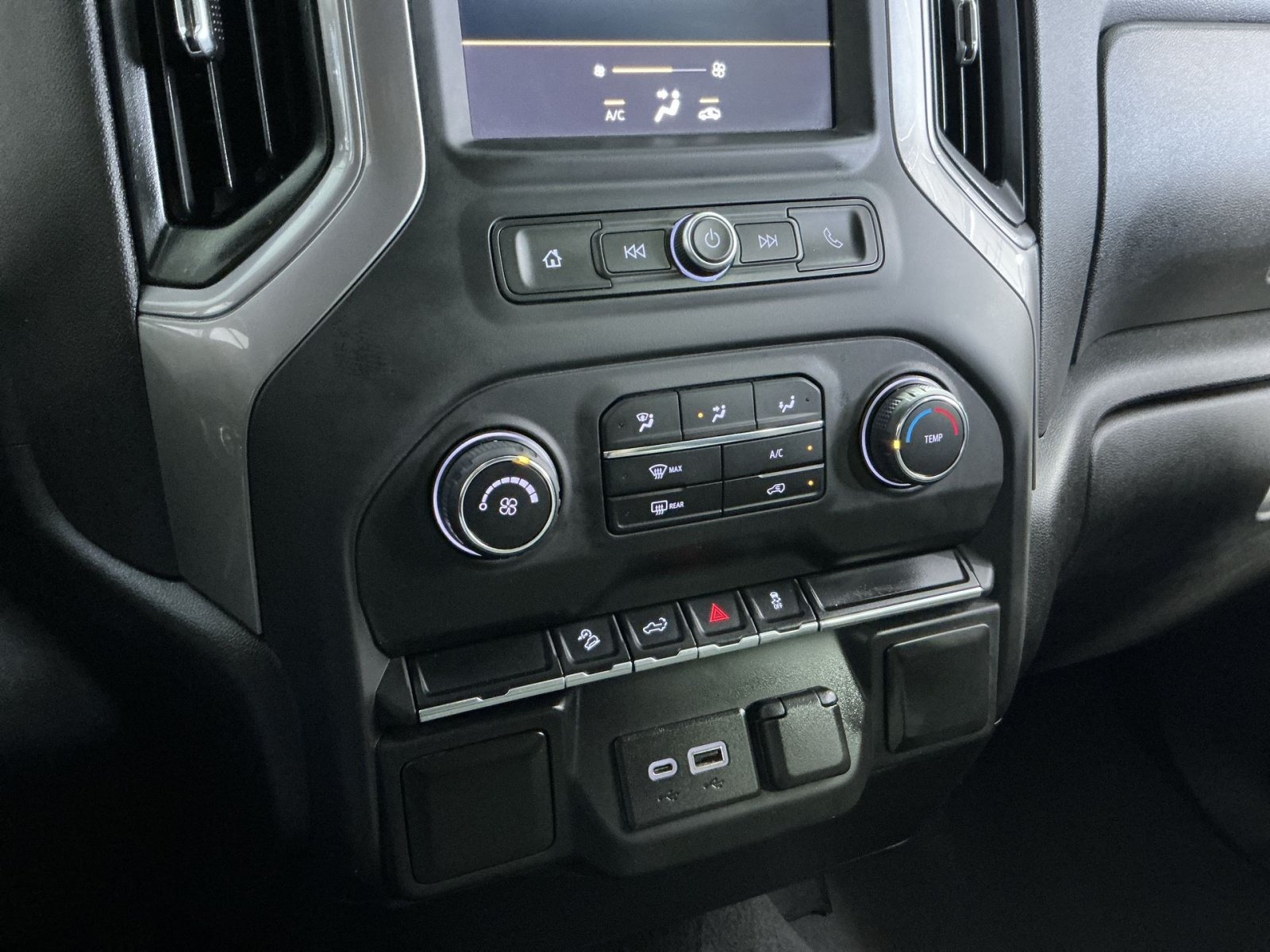 Used 2021 Chevrolet Silverado 1500 Custom Trail Boss w/ Safety Confidence Package AWD/4WD image 22