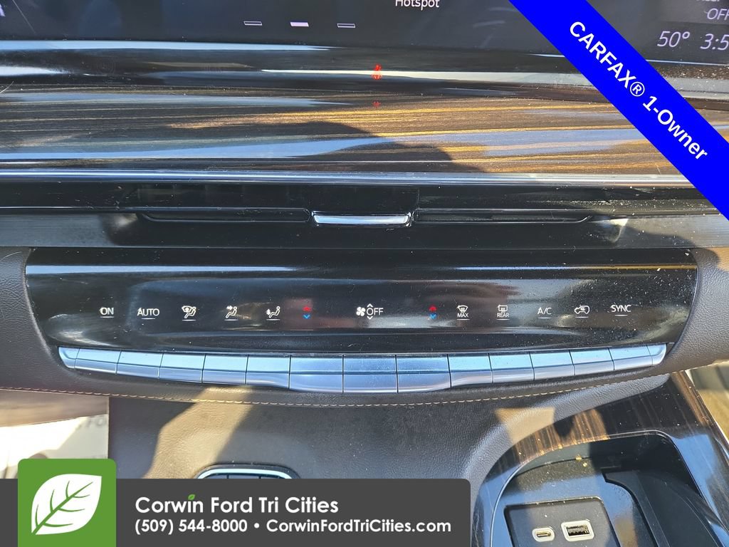 Used 2022 Cadillac Escalade ESV Premium Luxury AWD/4WD image 23