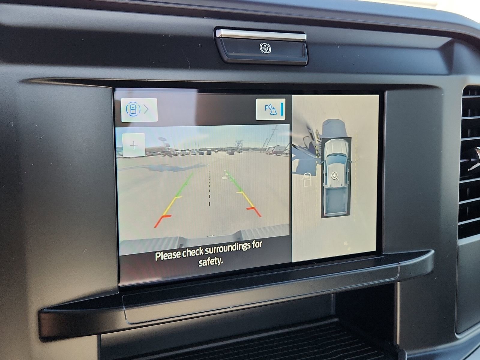 New 2025 Ford F250 XL w/ 360-Degree Camera Package image 11