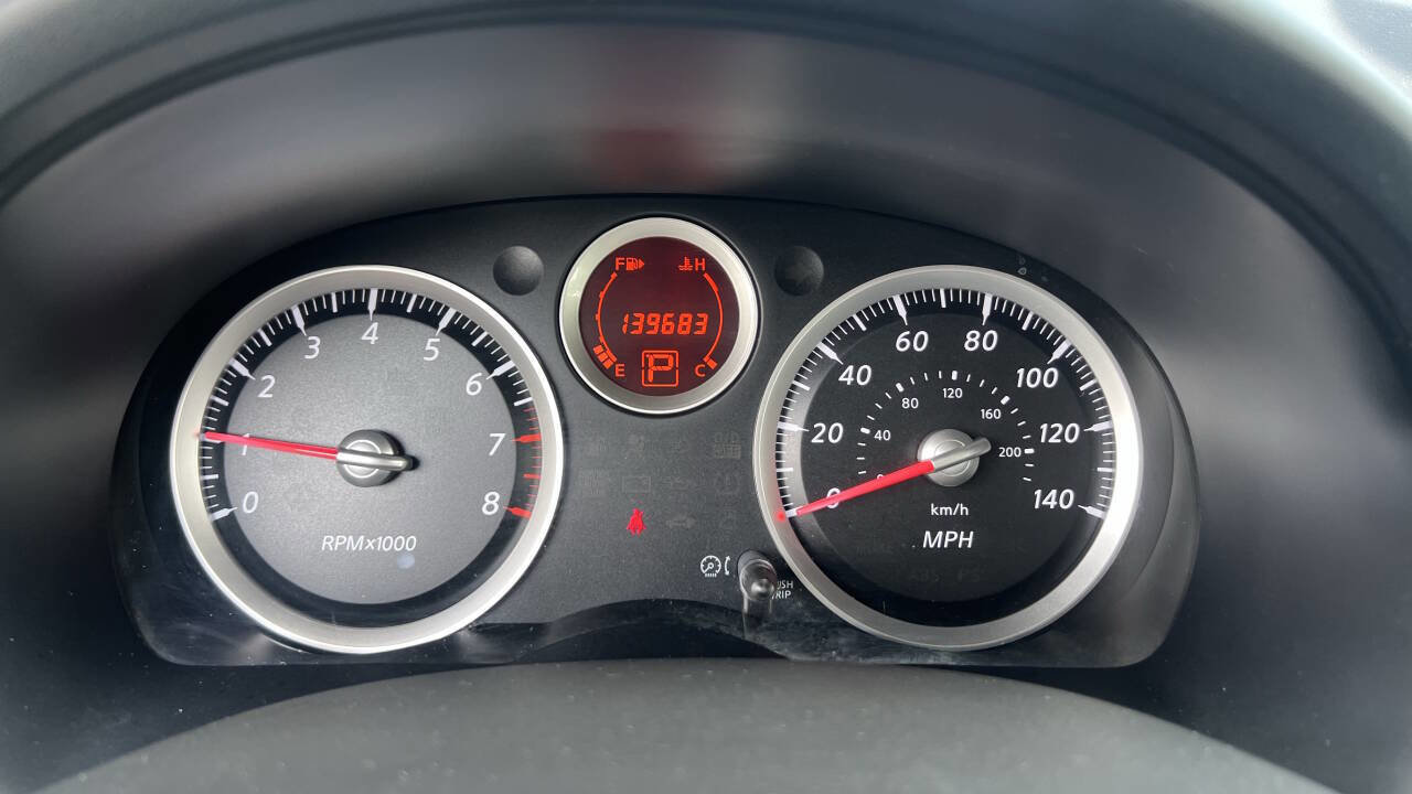 Used 2011 Nissan Sentra 2.0 image 32