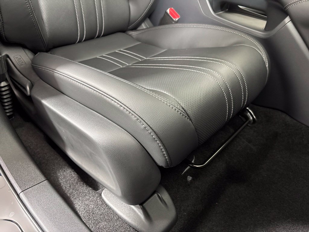 Used 2027 Honda HR-V EX-L image 9