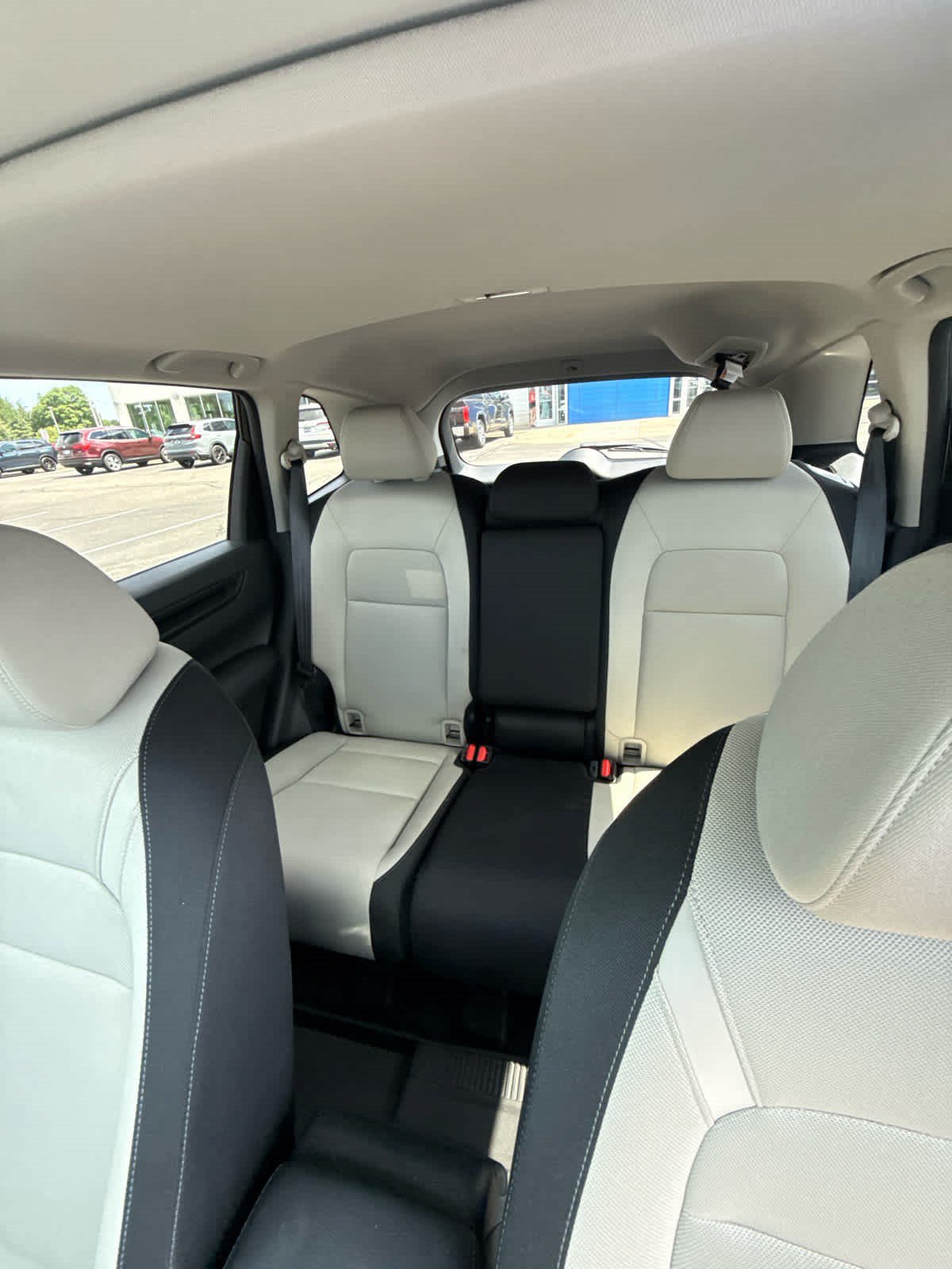 Used 2024 Honda CR-V EX image 9