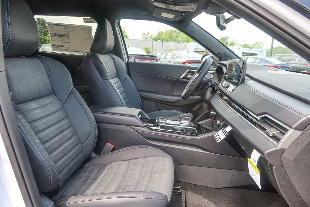 New 2026 Mitsubishi Outlander LE AWD/4WD image 22