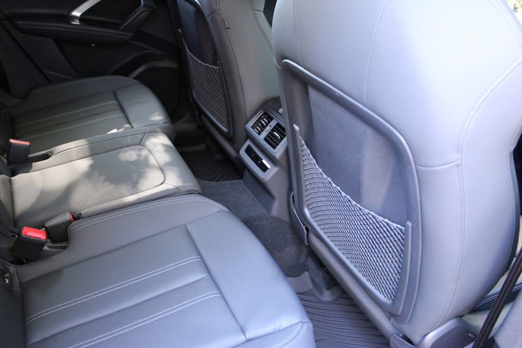 Used 2025 Audi Q5 Premium Plus w/ Premium Plus AWD/4WD image 48