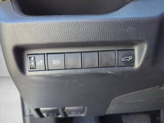 Certified 2022 Toyota RAV4 XLE w/ Convenience Package FWD image 14