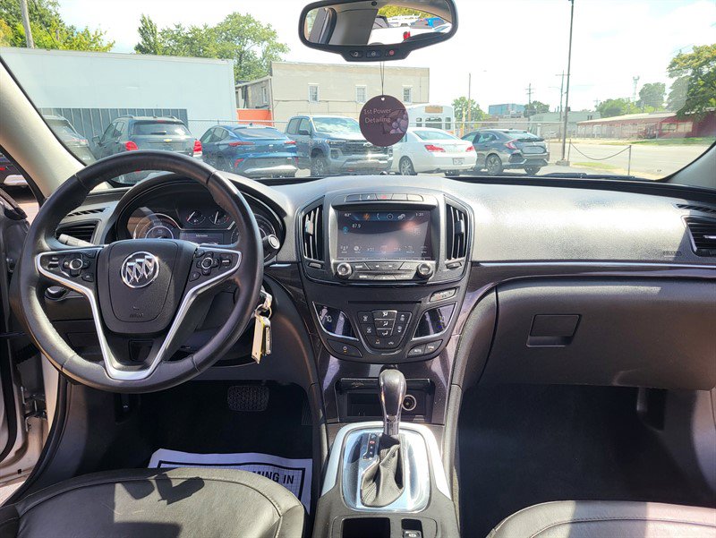 Used 2016 Buick Regal FWD image 13