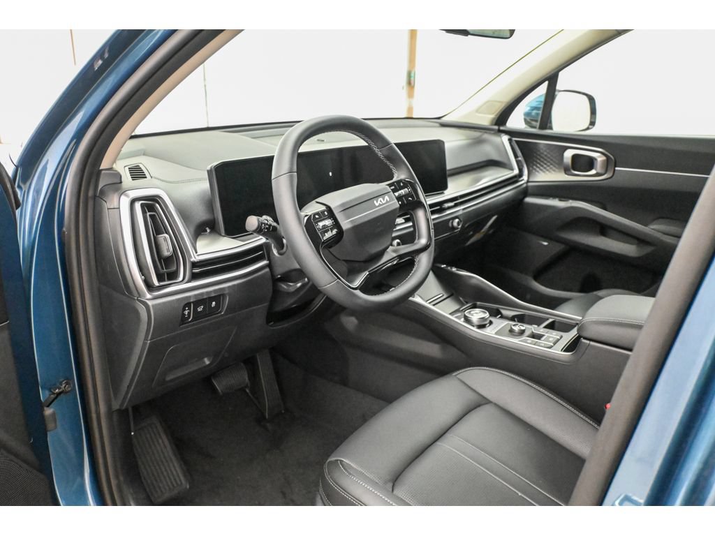 New 2026 Kia Sorento EX w/ EX Premium Package AWD/4WD image 18