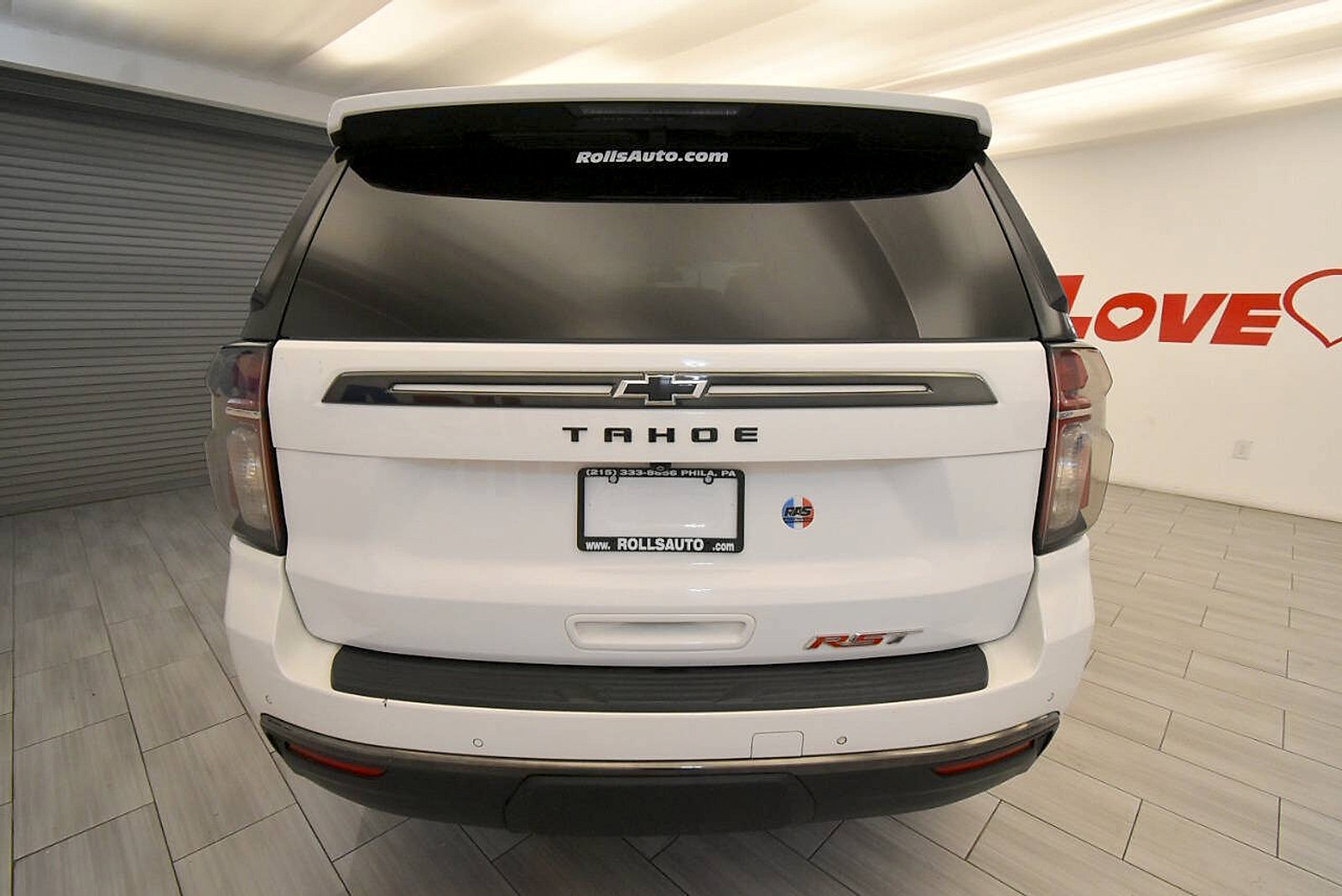 Used 2022 Chevrolet Tahoe RST w/ Luxury Package AWD/4WD image 4