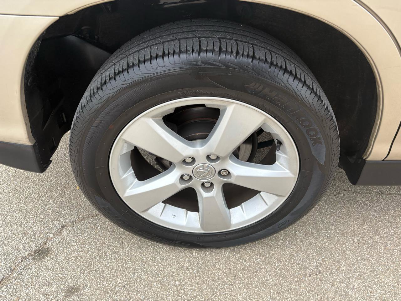 Used 2005 Lexus RX 330 image 21