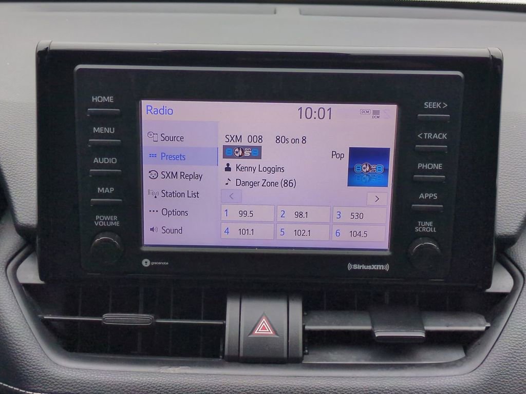 Used 2021 Toyota RAV4 XLE image 18