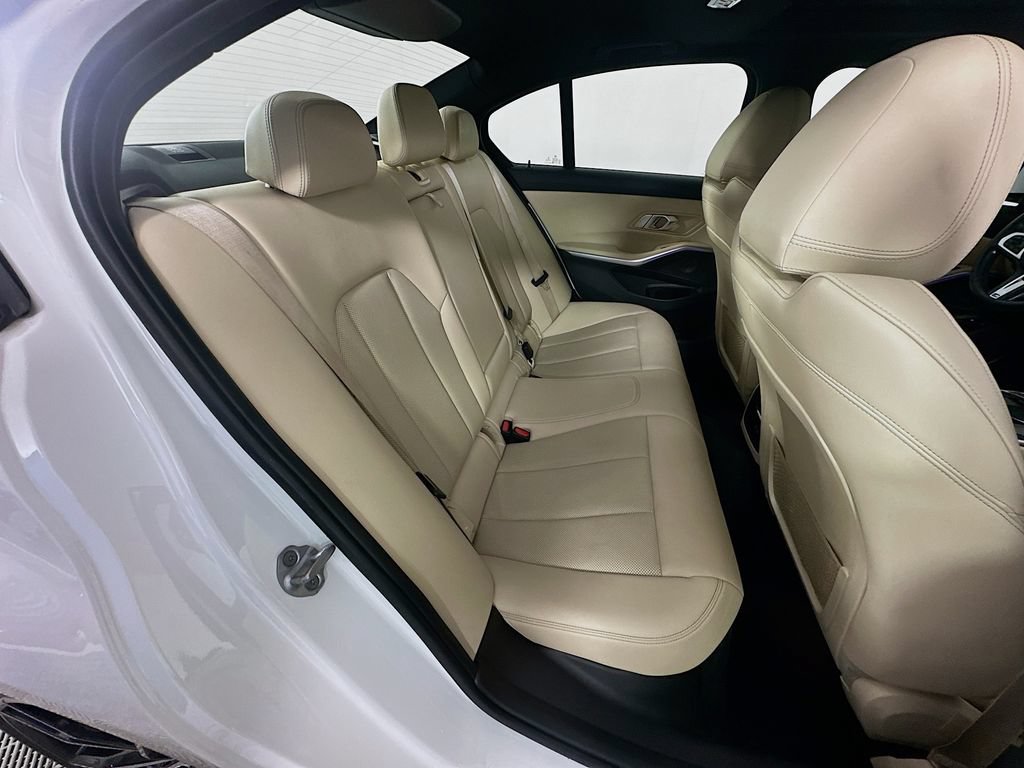 Used 2022 BMW 330e w/ M Sport Package RWD image 28
