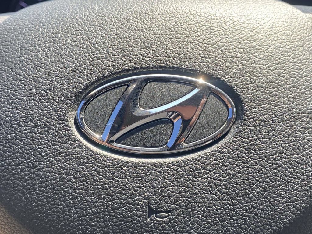 Used 2021 Hyundai Santa Fe SEL w/ Cargo Package FWD image 31