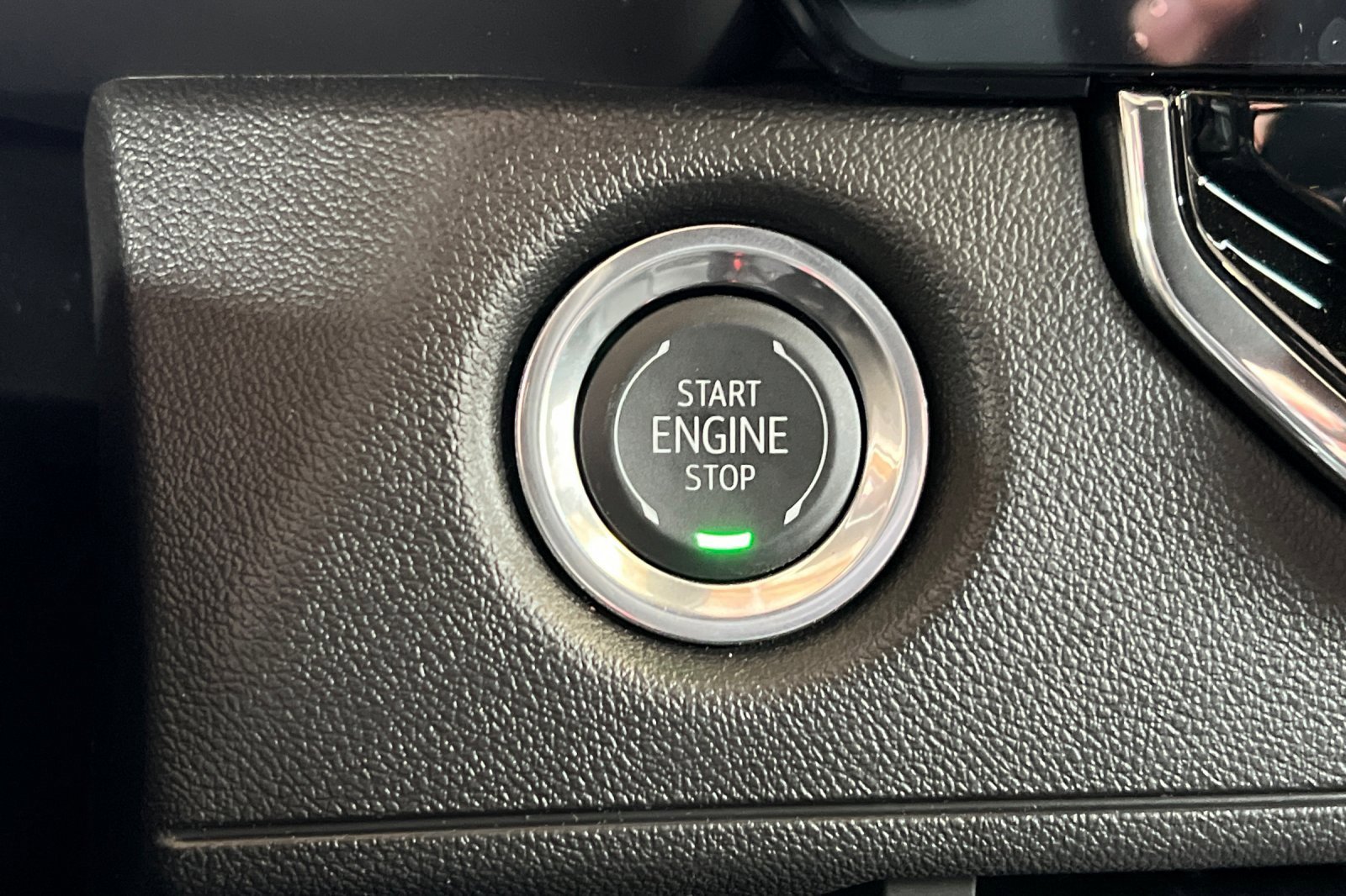 New 2025 Chevrolet Colorado W/T image 22