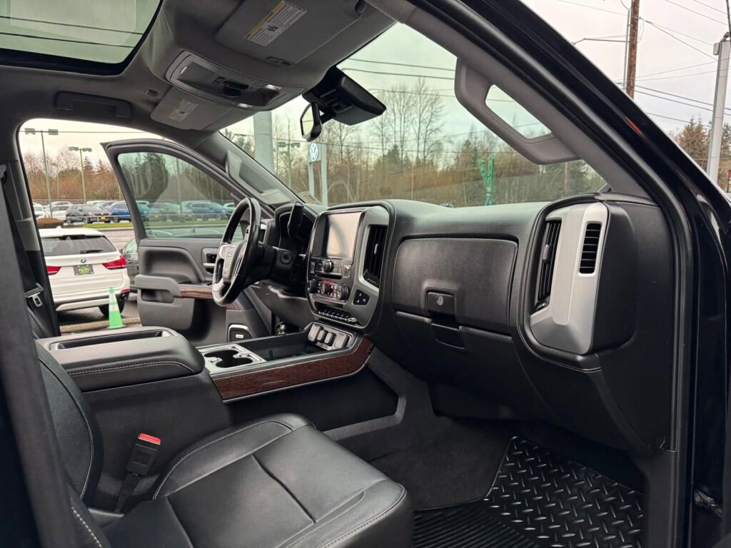 Used 2015 GMC Sierra 1500 SLT w/ SLT Crew Cab Value Package image 16