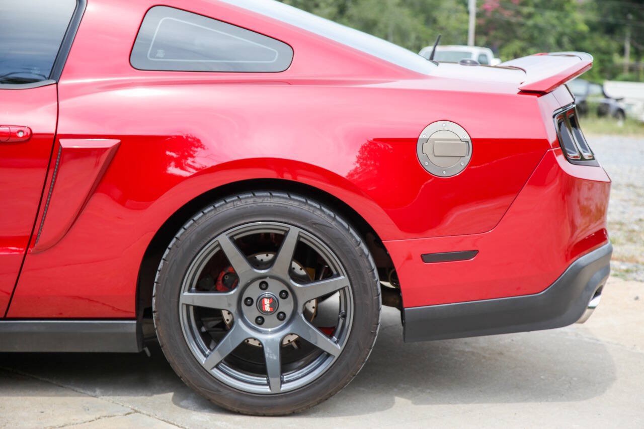 Used 2011 Ford Mustang GT Premium w/ Electronics Pkg RWD image 14
