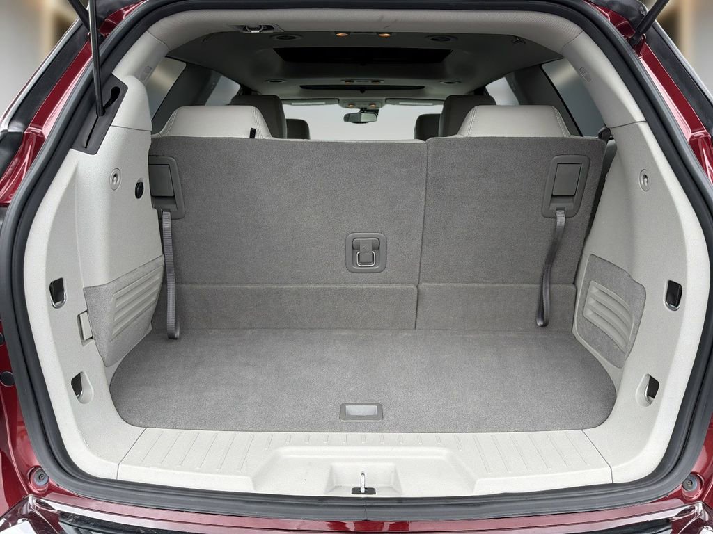 Used 2016 Buick Enclave Leather FWD image 11