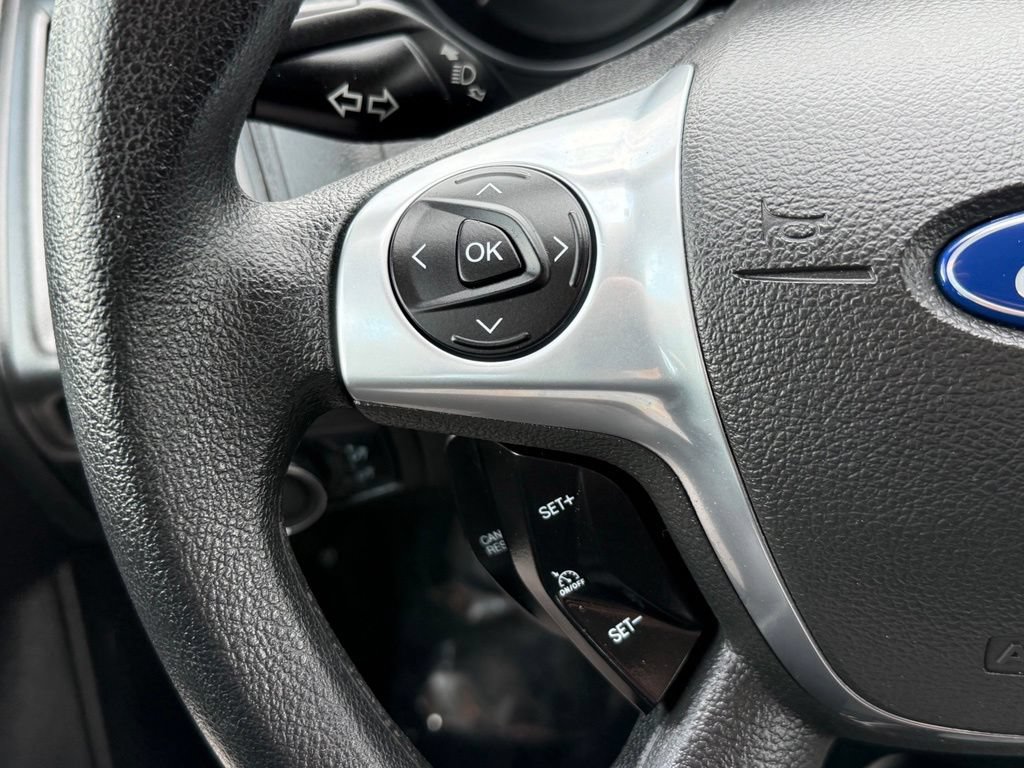 Used 2014 Ford Focus SE FWD image 26