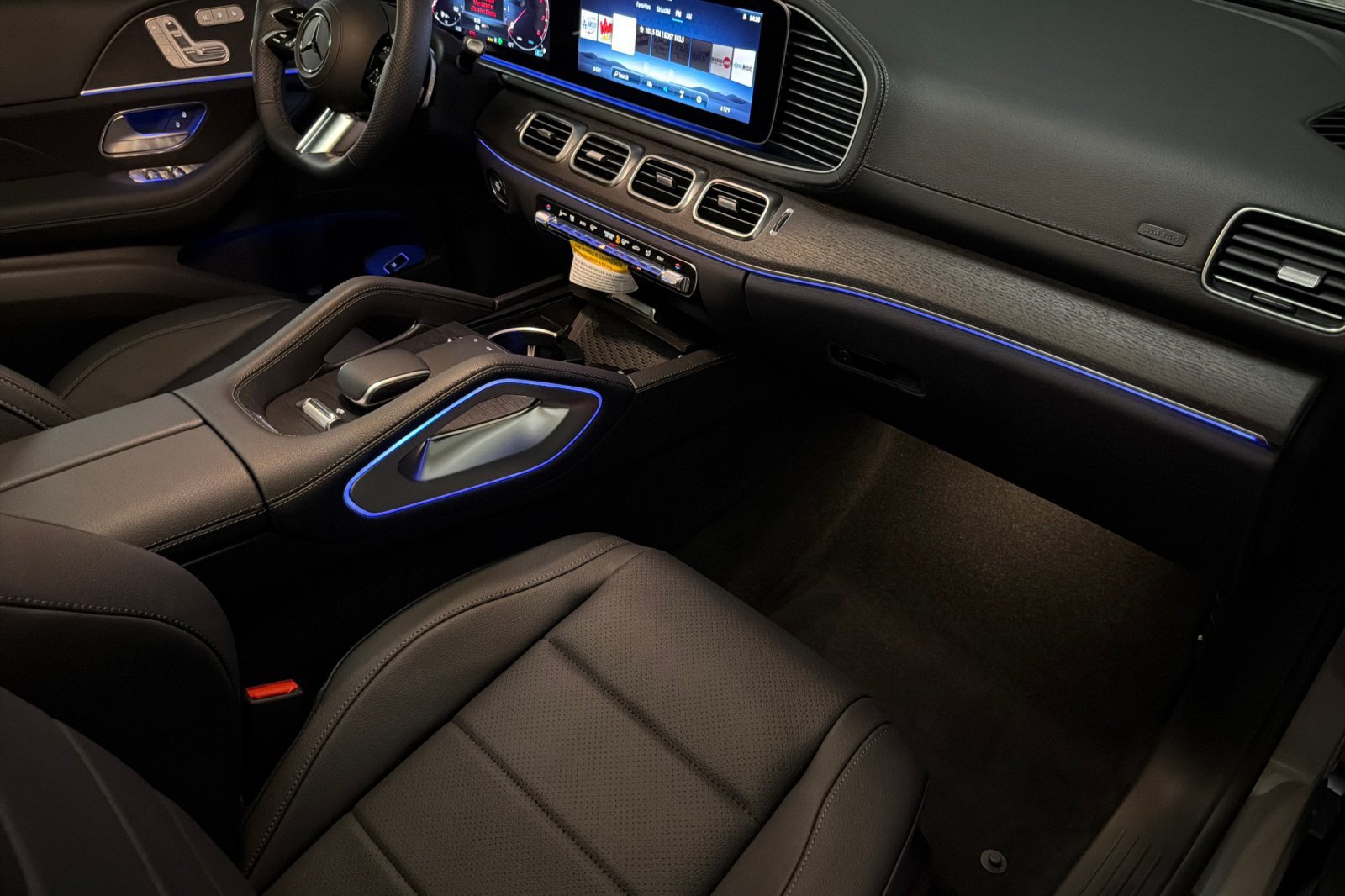 New 2026 Mercedes-Benz GLS 450 4MATIC image 15
