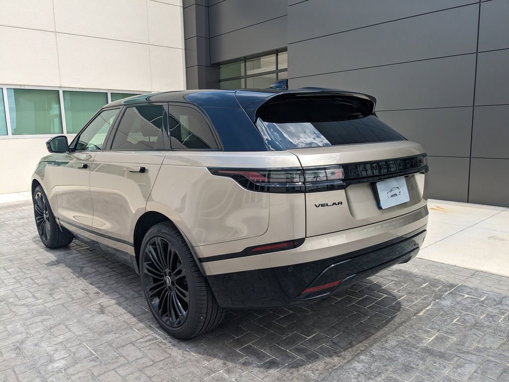 New 2026 Land Rover Range Rover Velar Dynamic SE image 6