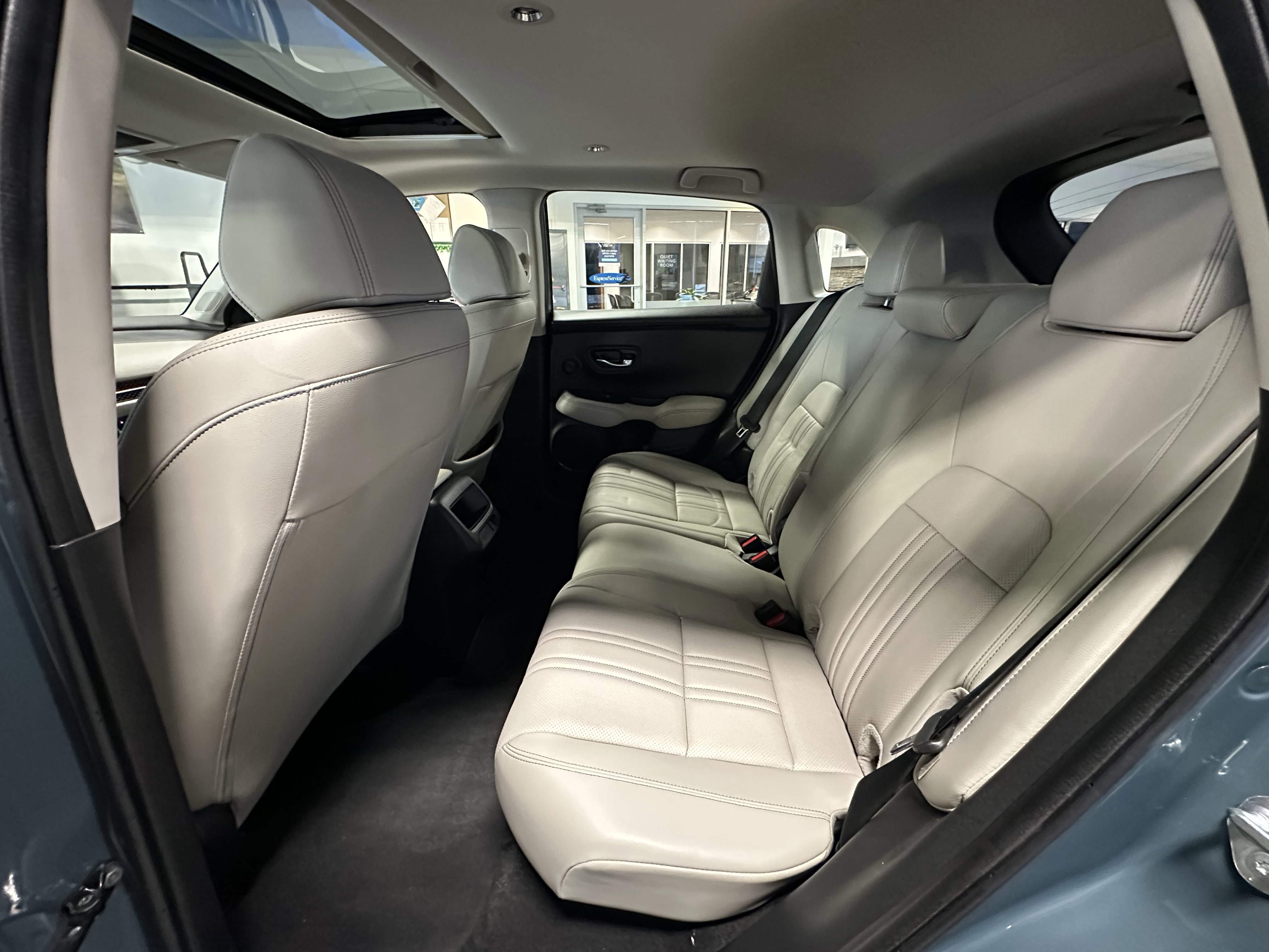 Used 2023 Honda HR-V EX-L image 19