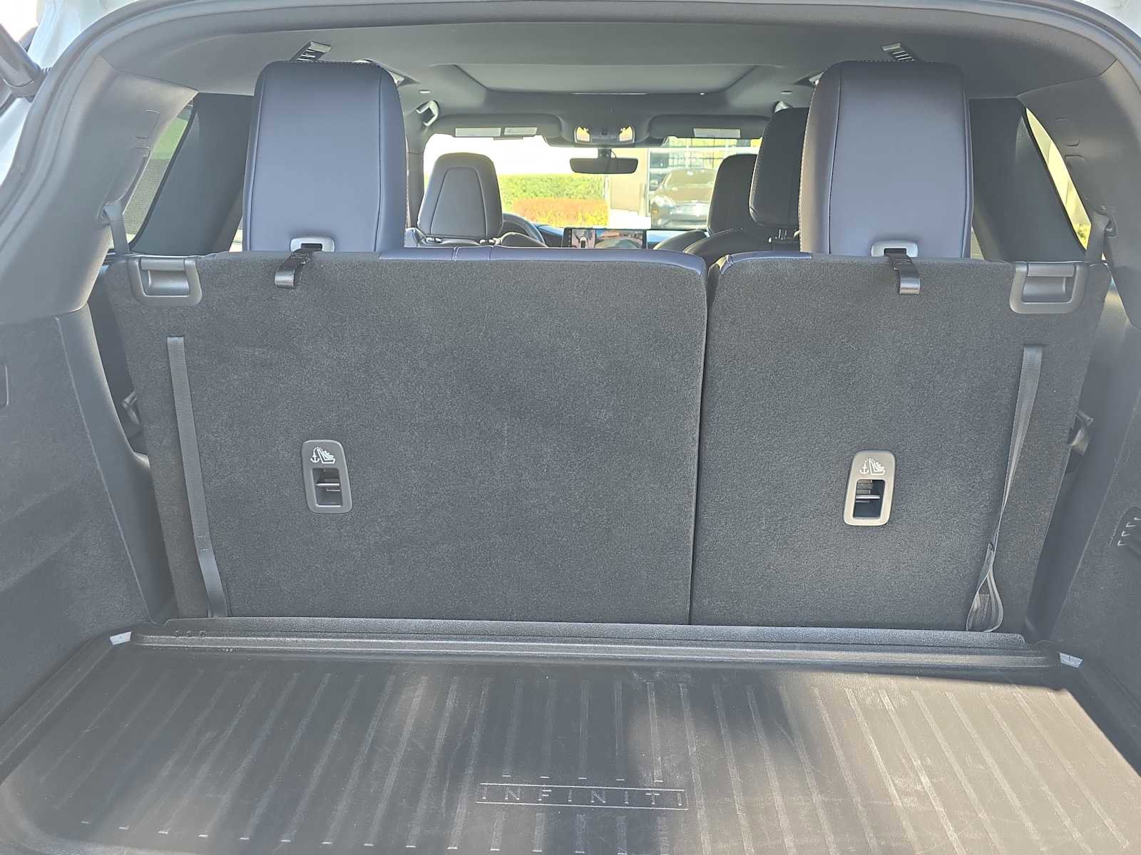 Certified 2026 INFINITI QX60 Sport w/ Dark Cargo Package image 8