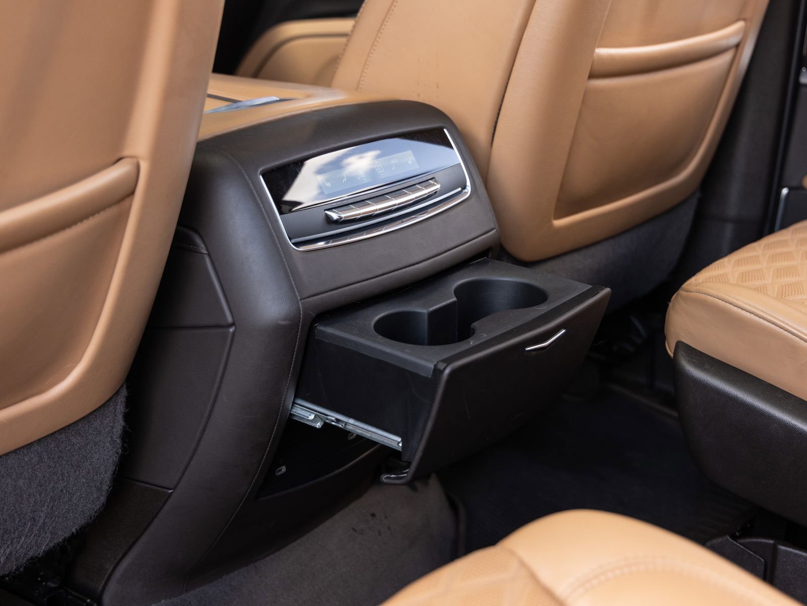 Used 2022 Cadillac Escalade Sport w/ Touring Package image 24