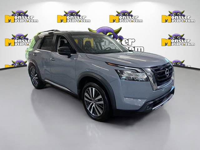 Used 2022 Nissan Pathfinder Platinum AWD/4WD image 3