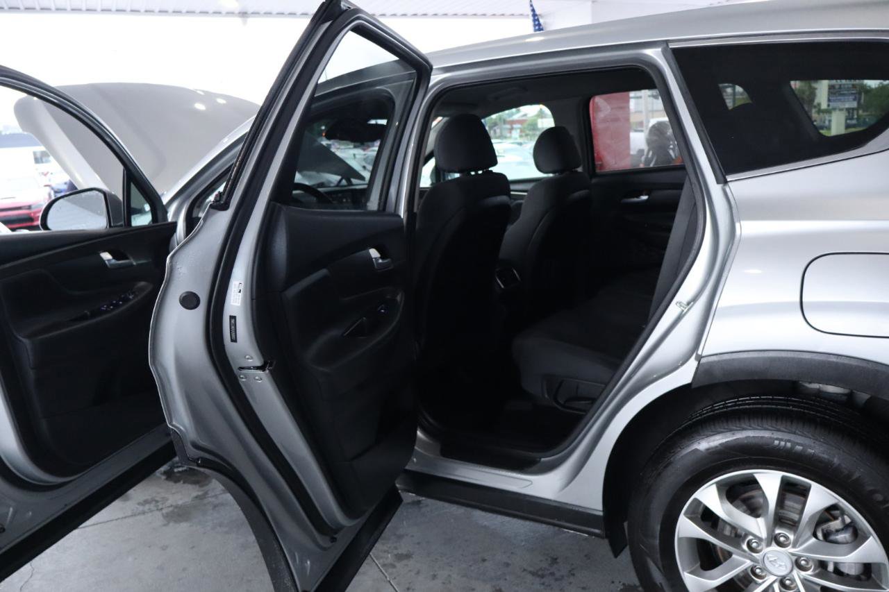 Used 2020 Hyundai Santa Fe SEL image 29