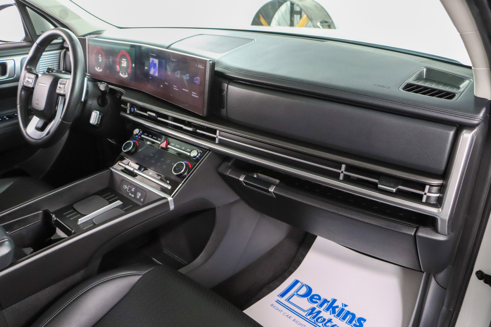 Used 2024 Hyundai Santa Fe SEL image 27