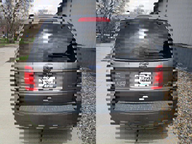 Used 2010 Ford Escape XLT image 6