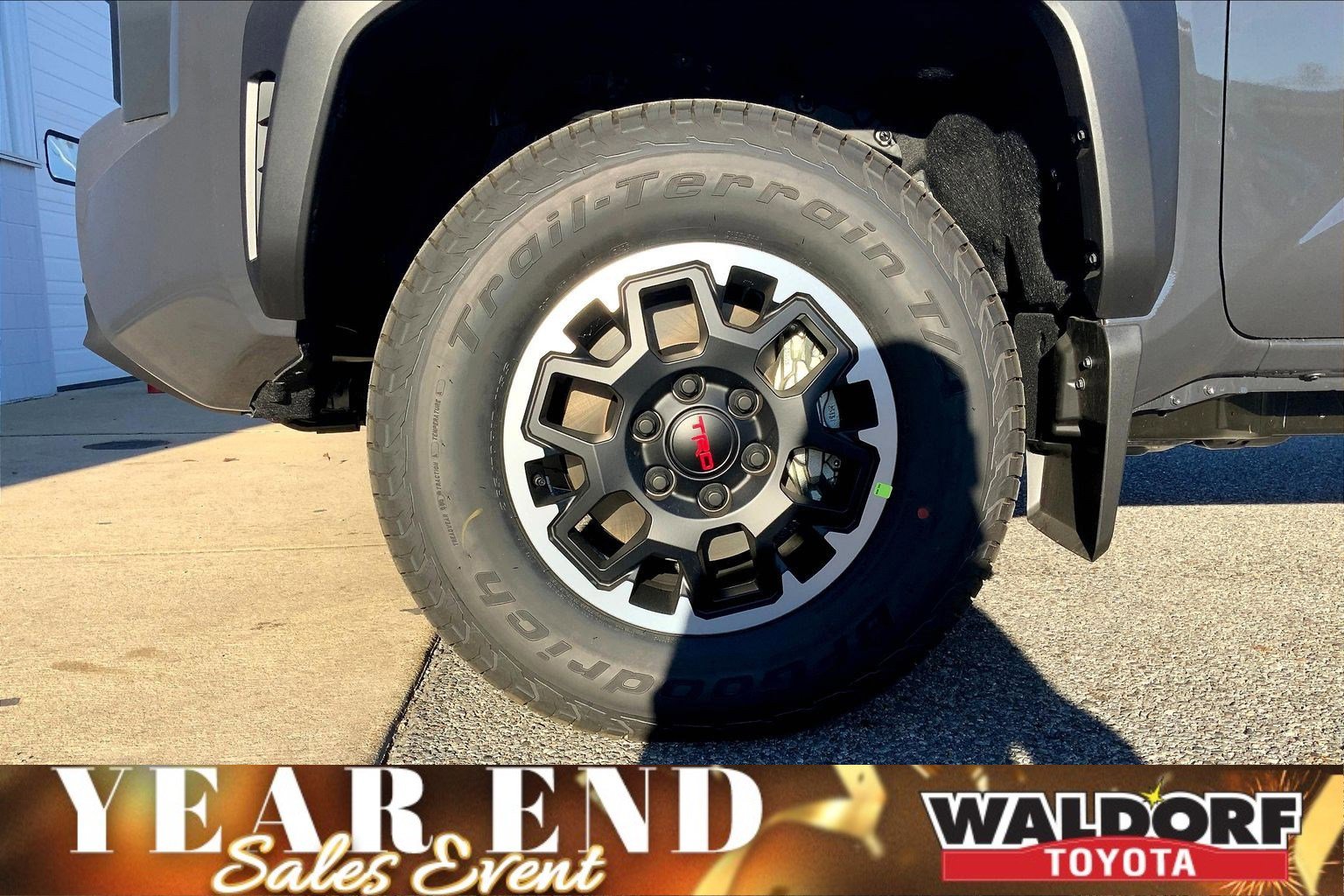 New 2025 Toyota Tacoma TRD Off-Road image 15