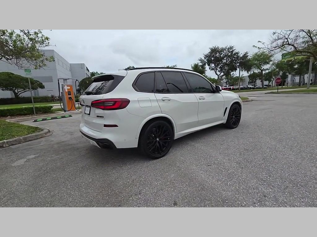 Used 2023 BMW X5 M50i w/ Dynamic Handling Package image 48