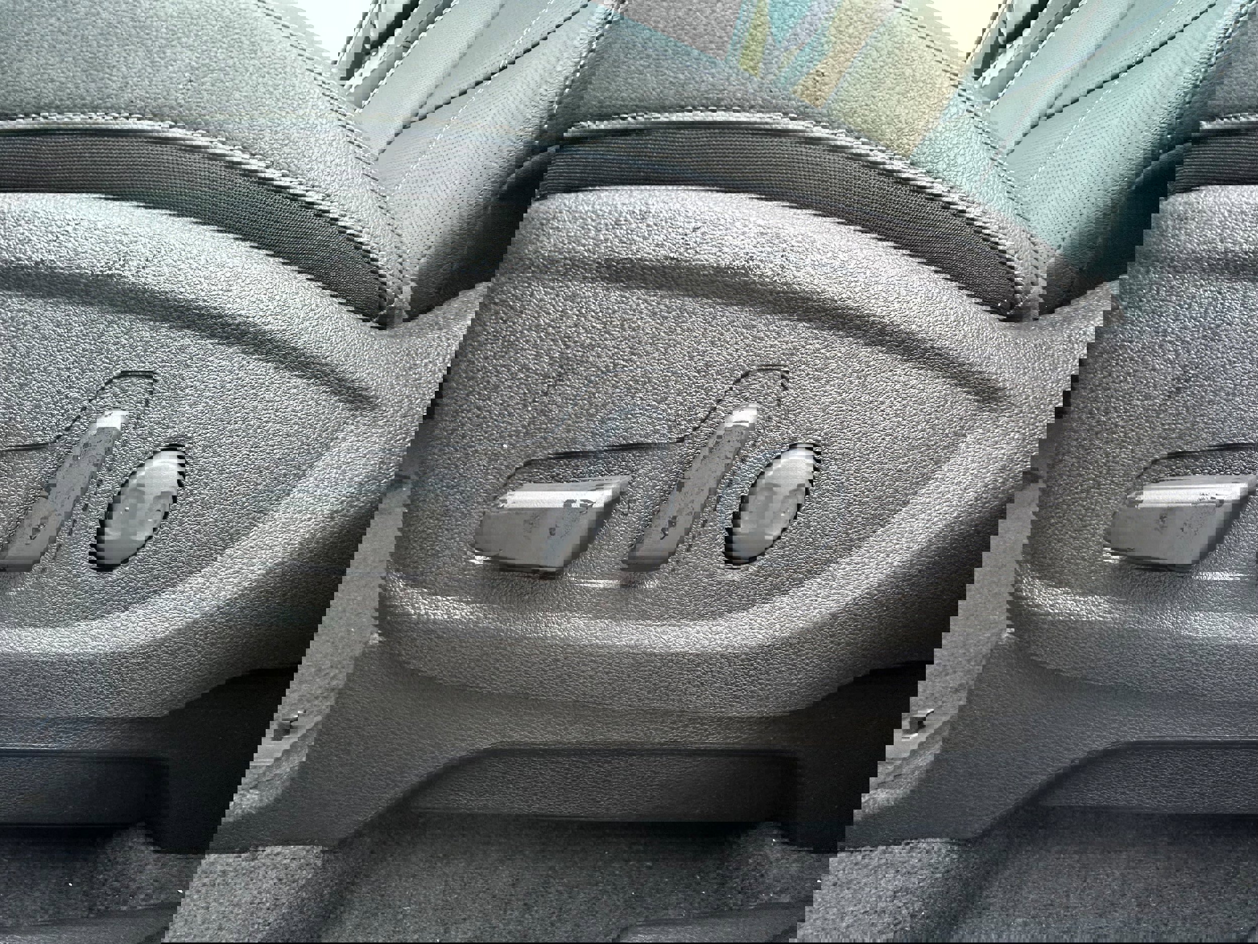 New 2025 Kia Telluride EX image 36