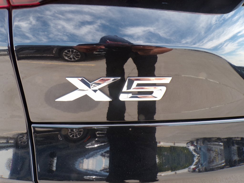 Used 2023 BMW X5 xDrive40i w/ Premium Package image 27