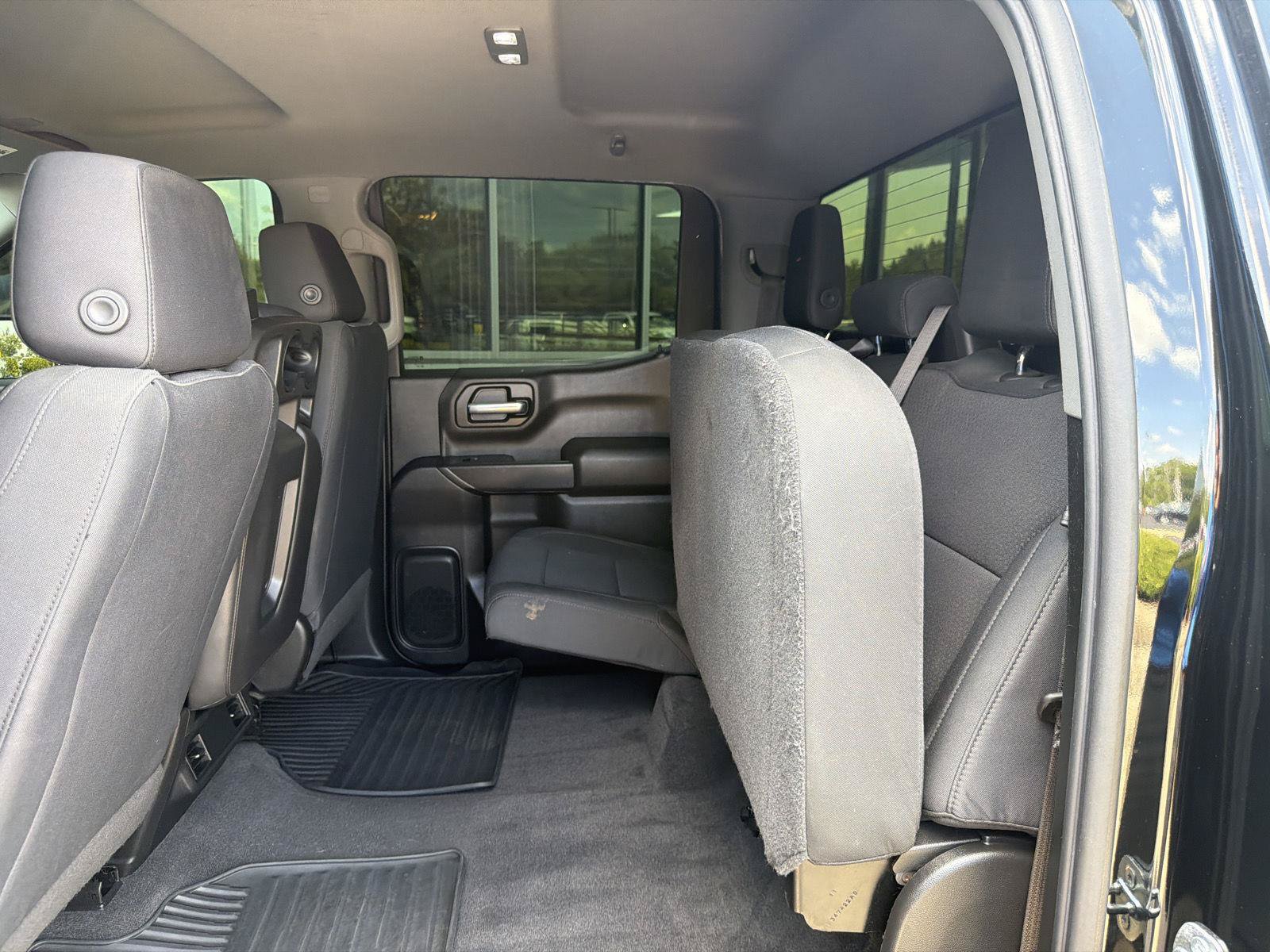 Used 2020 Chevrolet Silverado 1500 Custom w/ Custom Value Package RWD image 30