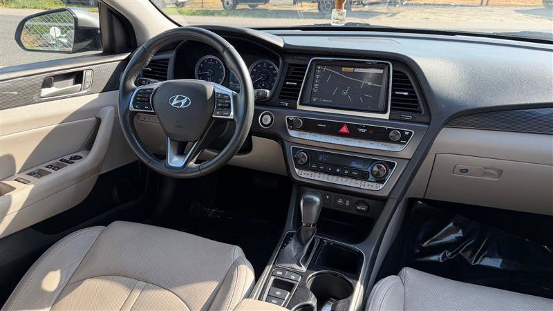 Used 2018 Hyundai Sonata Limited w/ Limited Ultimate Package 03 FWD image 18