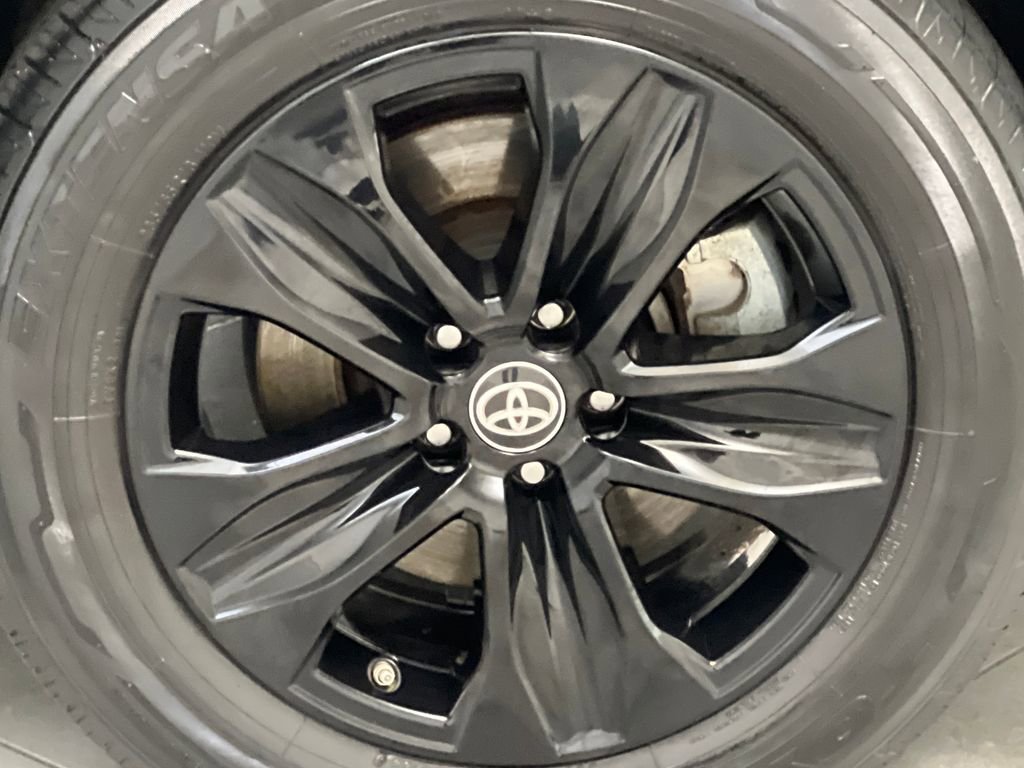 Used 2020 Toyota Highlander XLE image 71