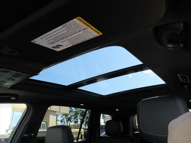 New 2025 Cadillac XT6 Premium Luxury image 25