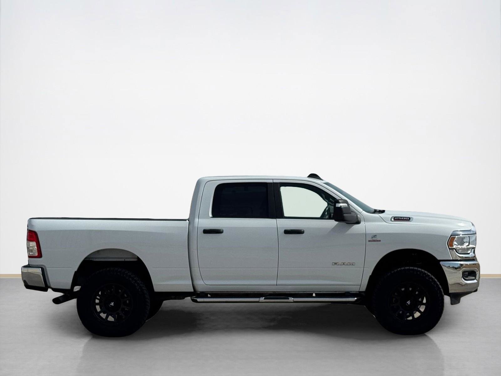 Used 2024 RAM 2500 Big Horn image 9