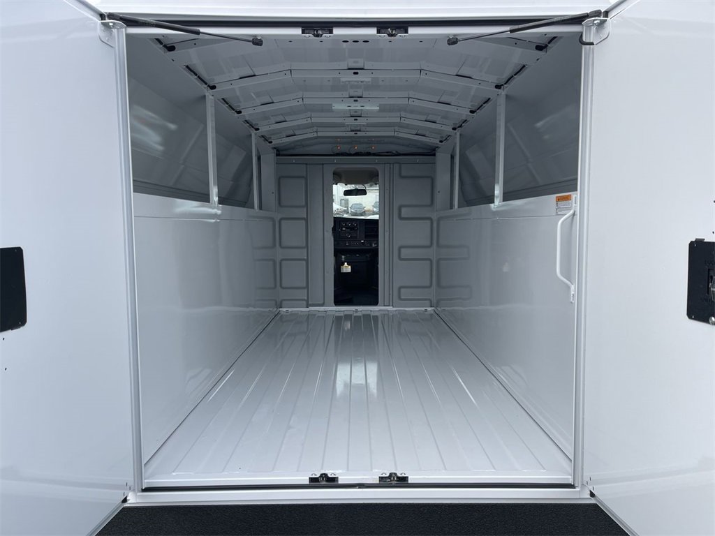 New 2025 Chevrolet Express 3500 w/ Power Convenience Package image 13