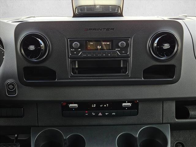Used 2025 Mercedes-Benz Sprinter 2500 image 13