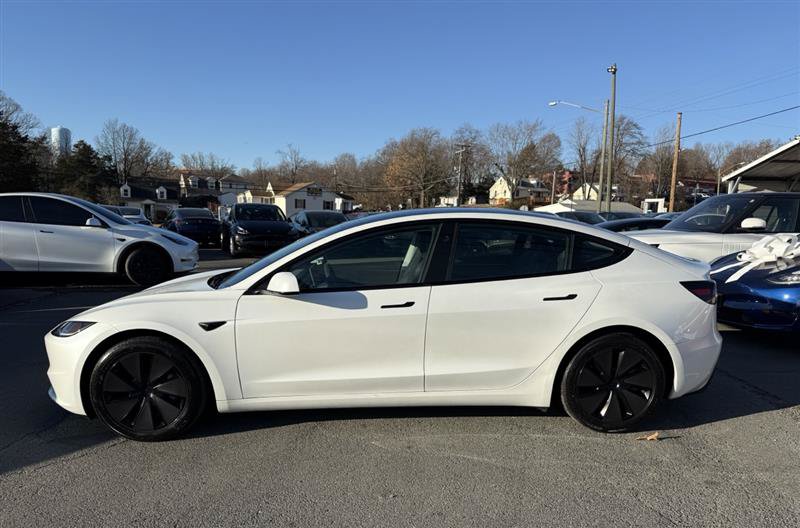 Used 2024 Tesla Model 3 Long Range AWD/4WD image 2